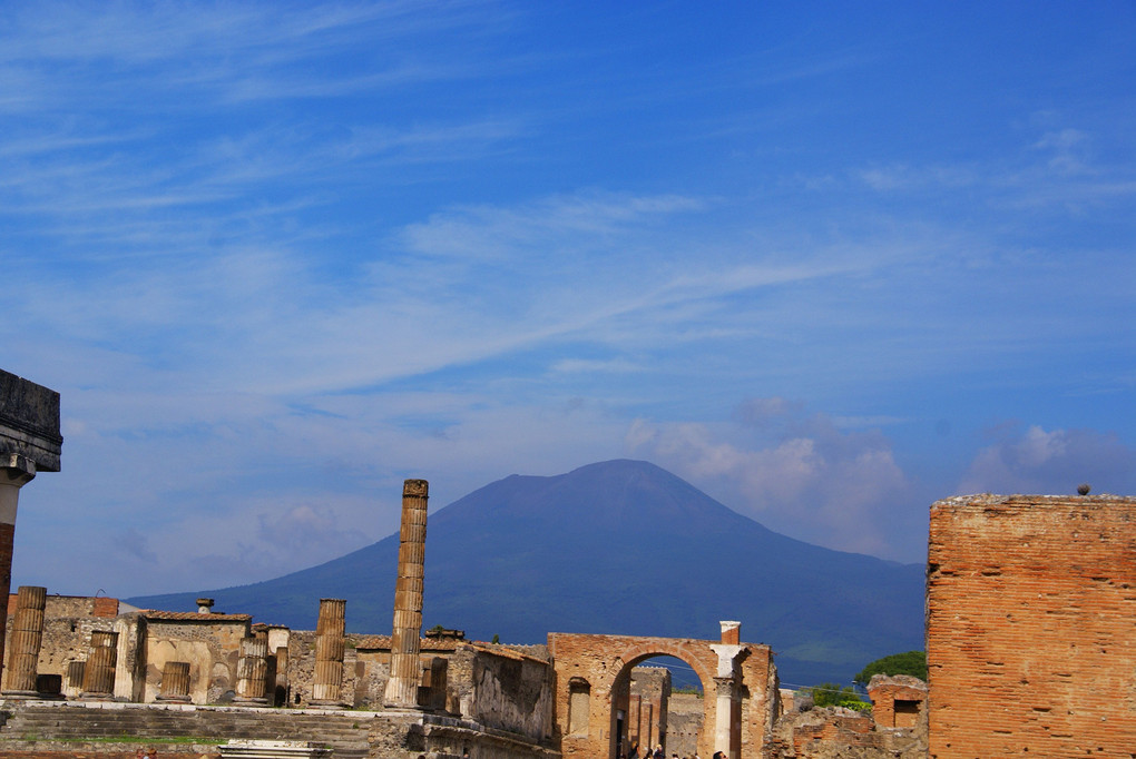 2010年10月3日　イタリア　ナポリ　ポンペイ遺跡とベスビオ火山
