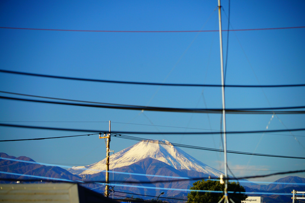 2021年正月二日　自宅から見える今日の富士山