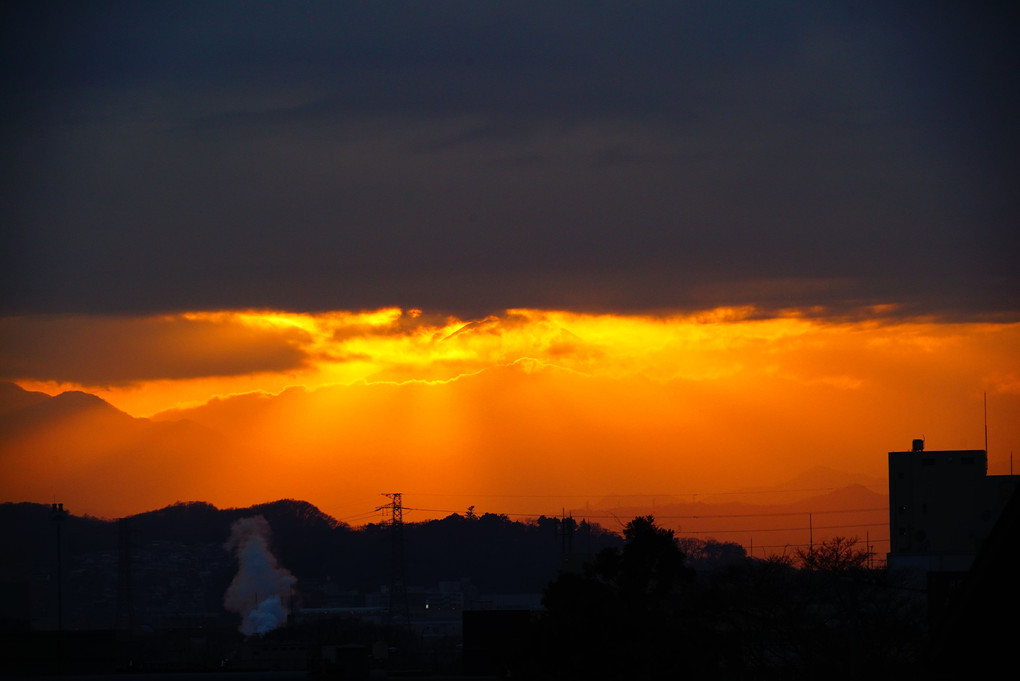 正月15日の富士山への日没  