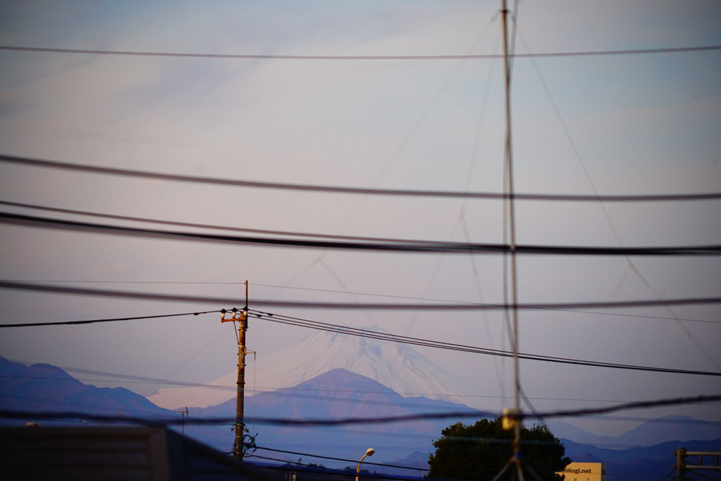 2月27日　わが家から望む今朝の富士山 