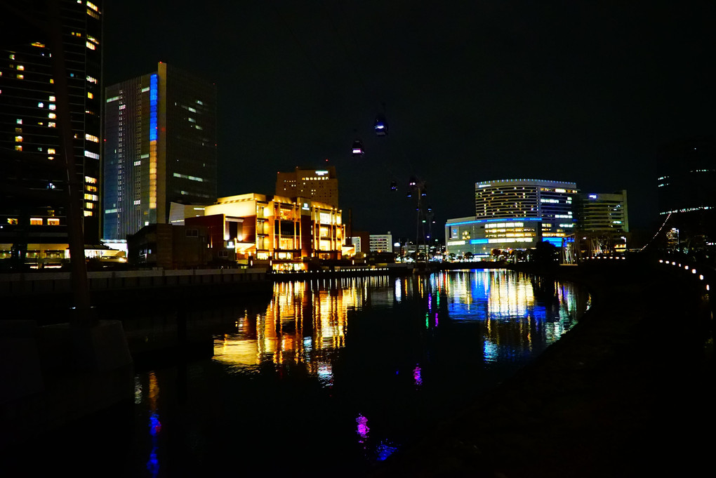 横浜　運河パーク