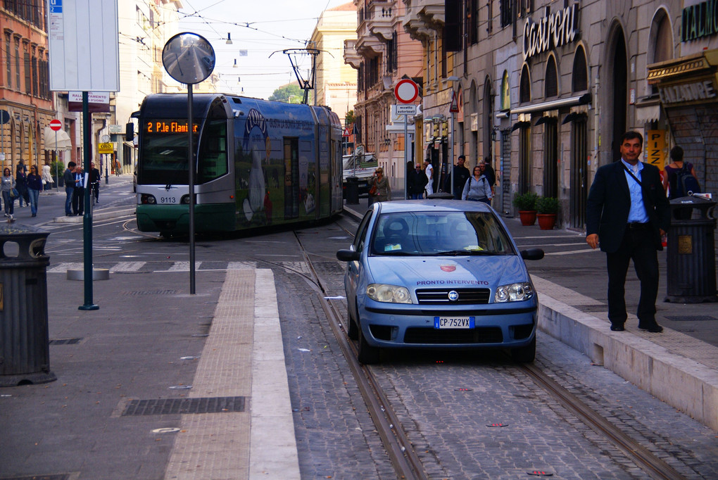 ローマATAC　トラム　２系統　フラミーニオ広場 - Piazza Mancini