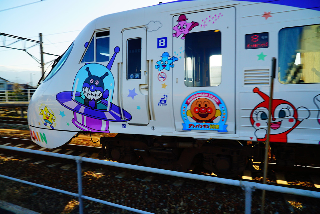 JR四国　アンパンマン列車