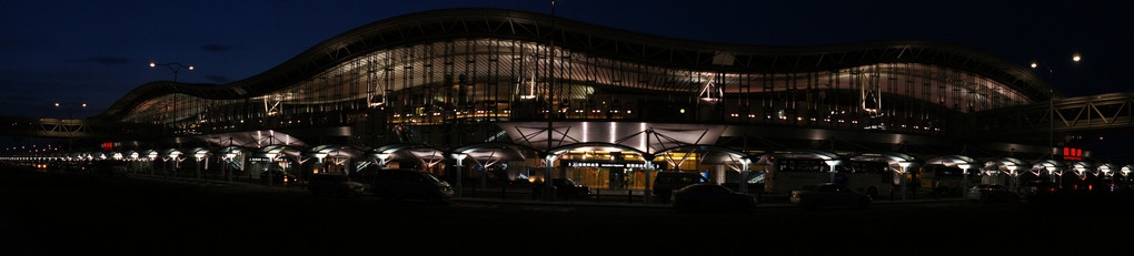 夜の仙台空港