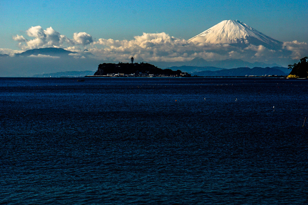 江ノ島と富士山