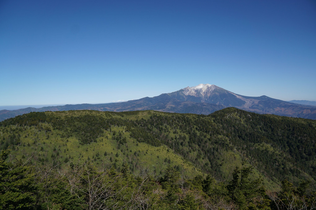 晩秋の御嶽山