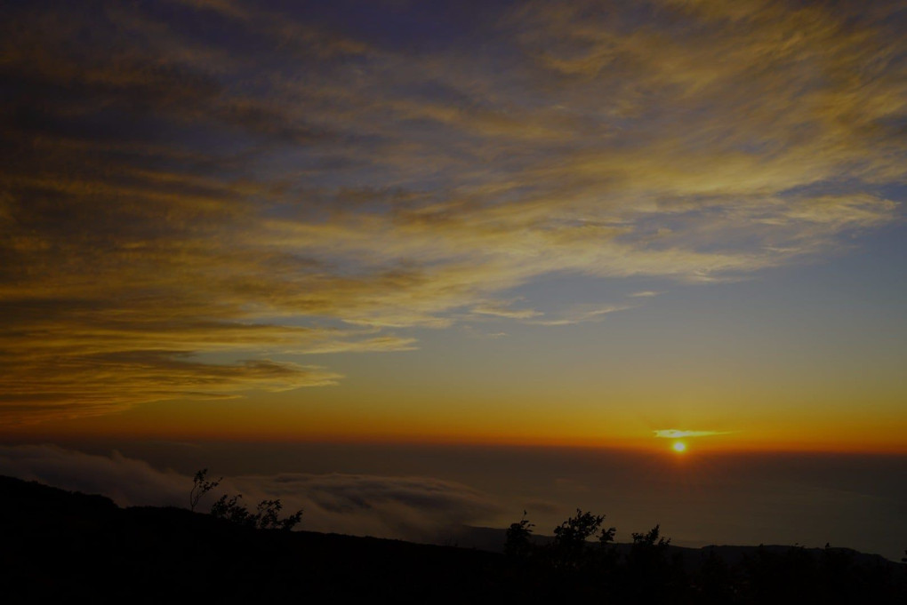 鳥海山展望台からの夕陽