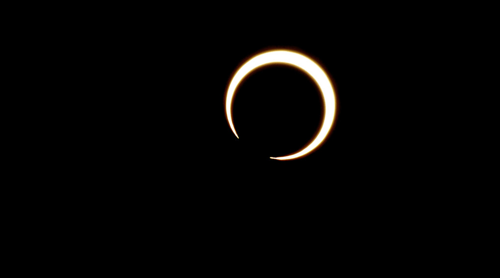 THE GOLDEN RING ECLIPSE