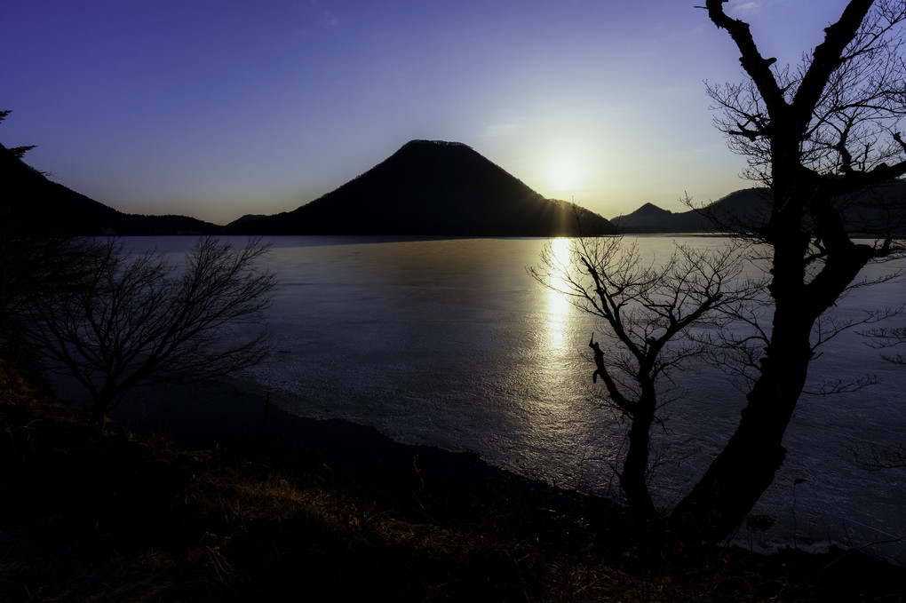 春へと溶け込む