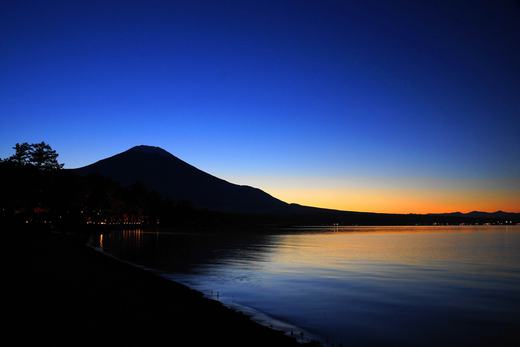 富士夕景：山中湖