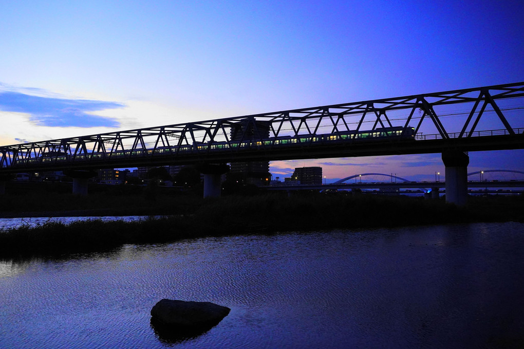 相模川の夕景！：小田急線