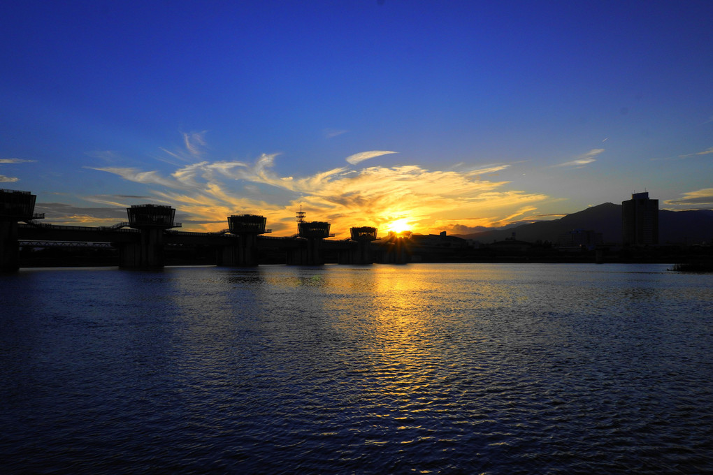 SUN SET！：相模川大堰