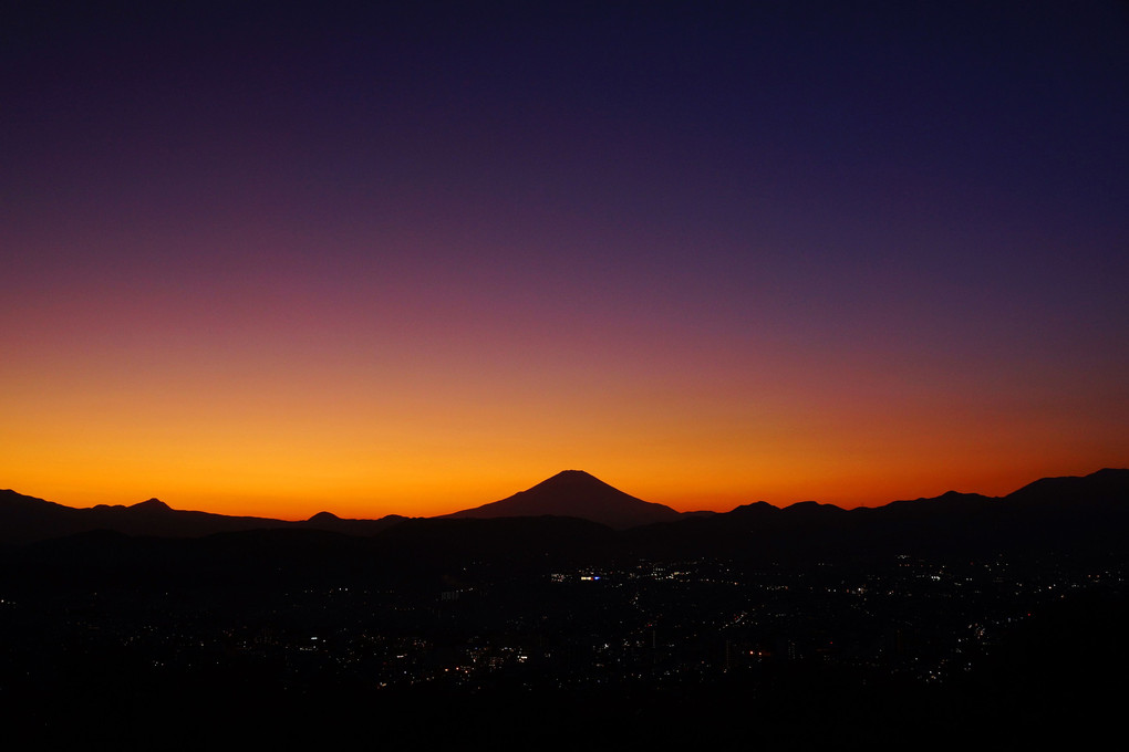 富士夕景：弘法山公園