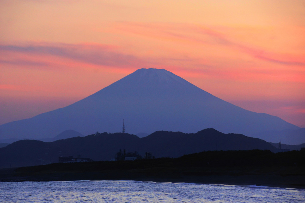 夕焼けに染まる富士！