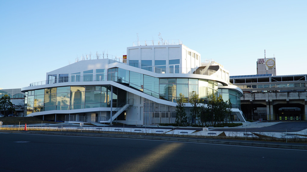 太田市美術館・図書館