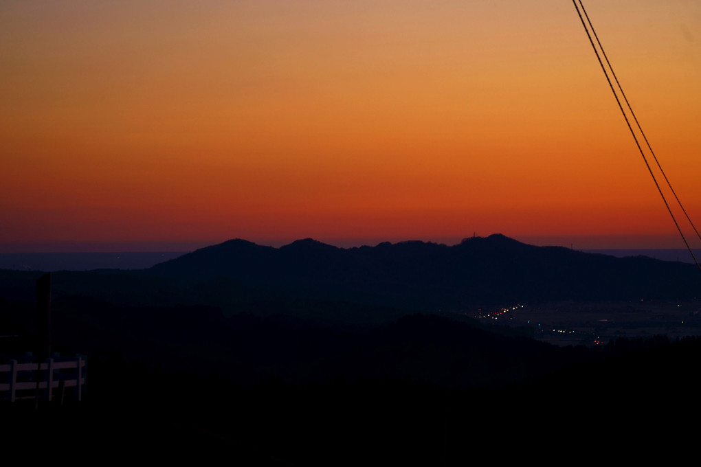 陽の出前の立山連峰のシルエットは美しい！