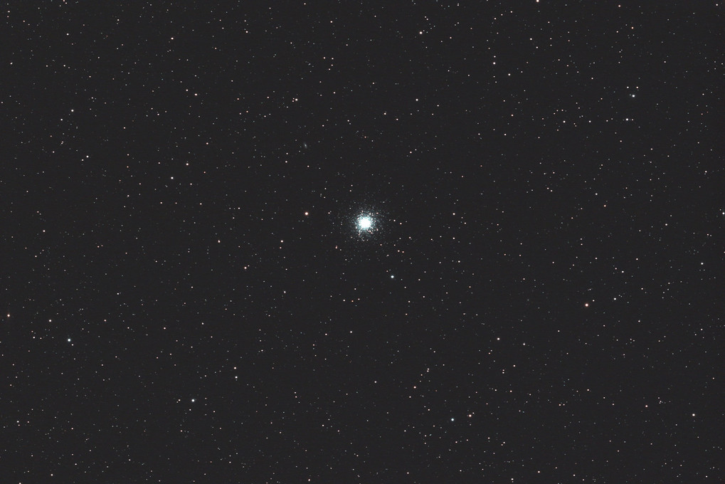北天最大のヘラクレス座球状星団M13