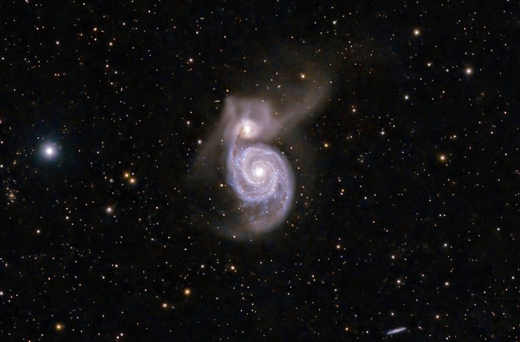 子持ち銀河～りょうけん座M51銀河