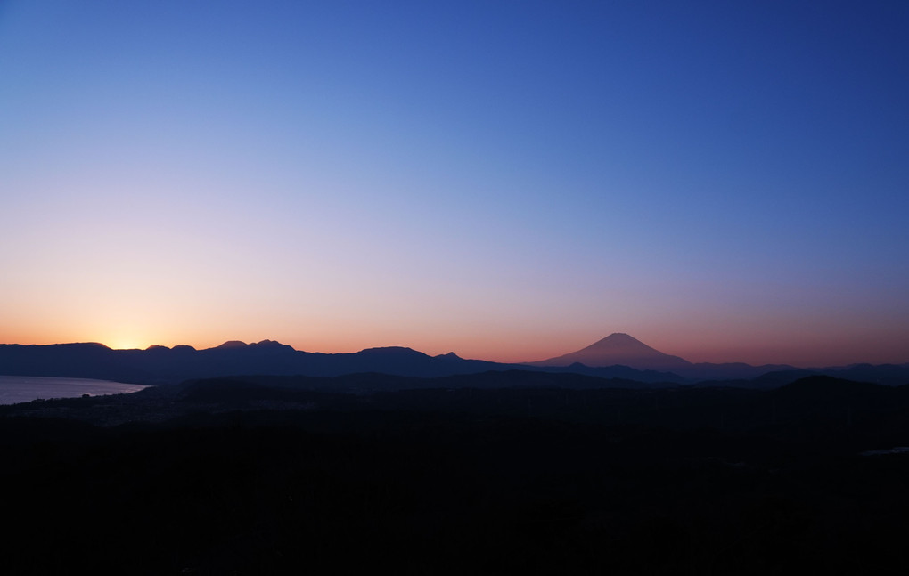 冬夕焼の富士