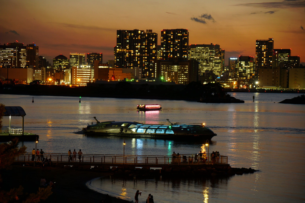 夕暮れ桟橋