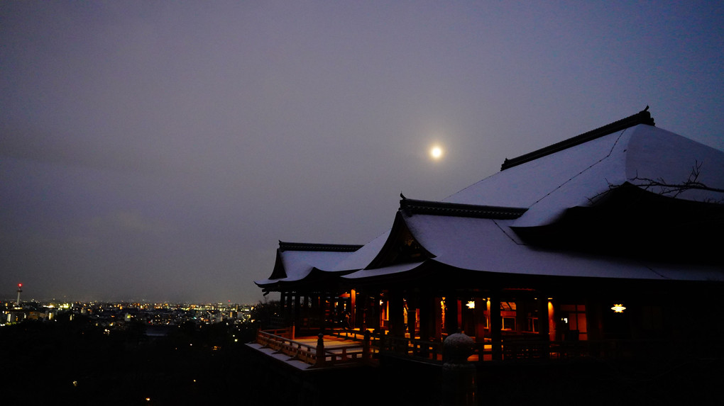京の雪２　清水寺　有明の月　