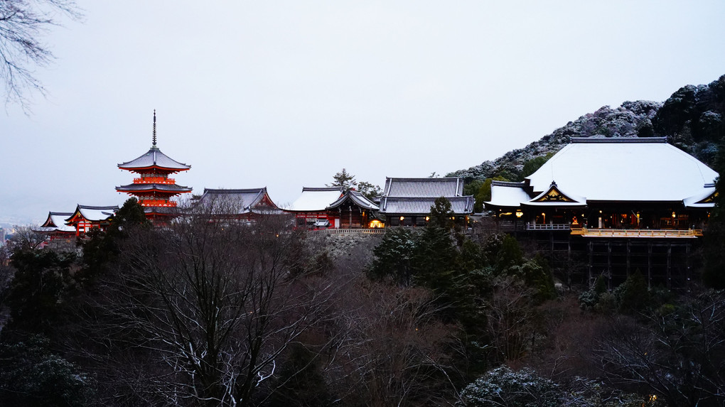 京の雪２　清水寺　有明の月　