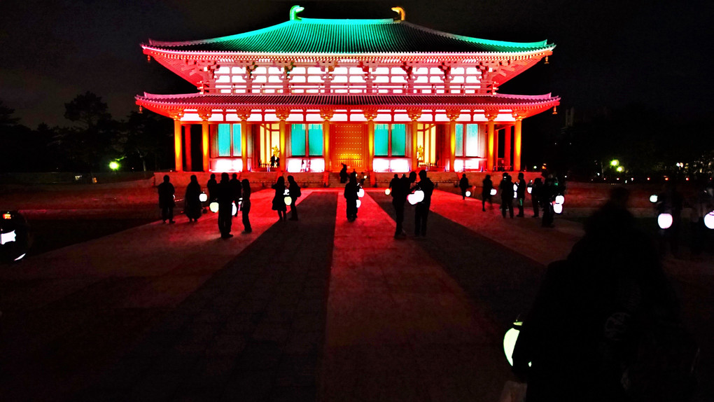 奈良興福寺中金堂ライトアップ