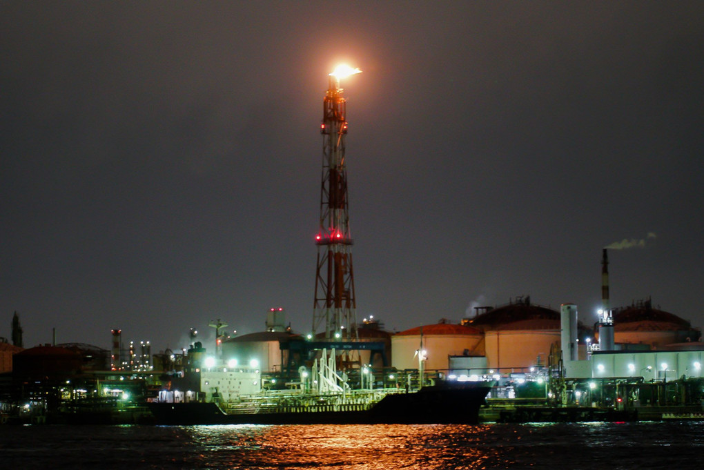 東扇島からの工場夜景