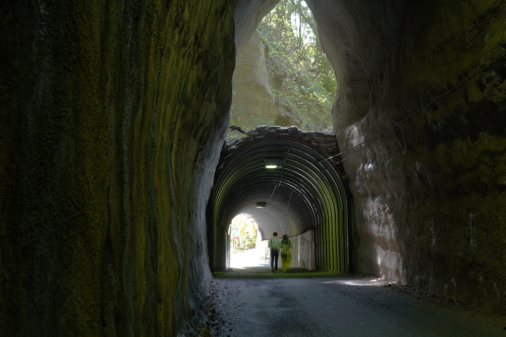 二段トンネル