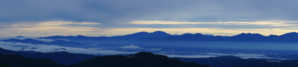 八ヶ岳と雲海　１