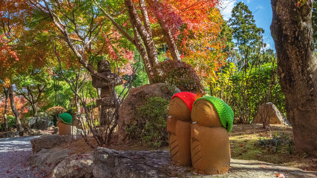 可愛いお地蔵さん達 (^^♪