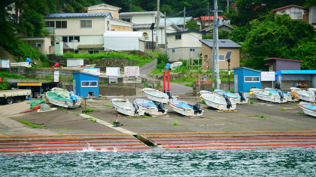 八度目の　北三陸に　夏来る　