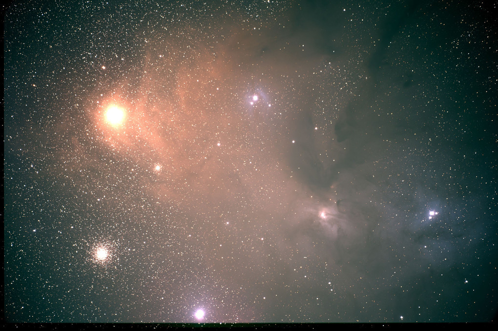 さそり座アンタレス付近の散光星雲