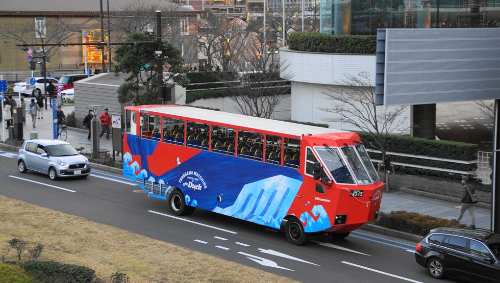 水陸両用バス～横浜スカイダック