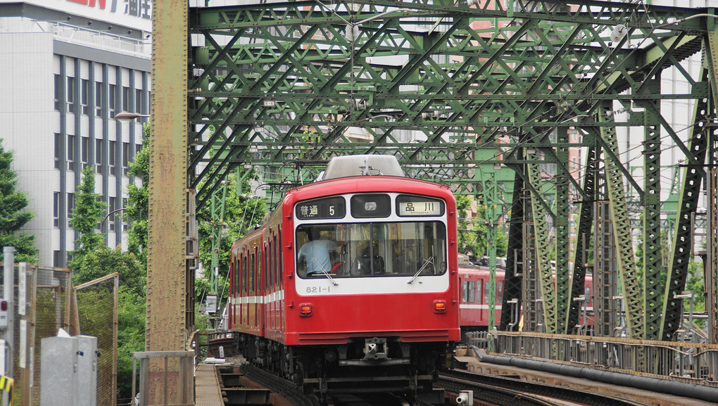 京急　品川第一踏切　その２　「赤い電車」は今日も走るよ・・・