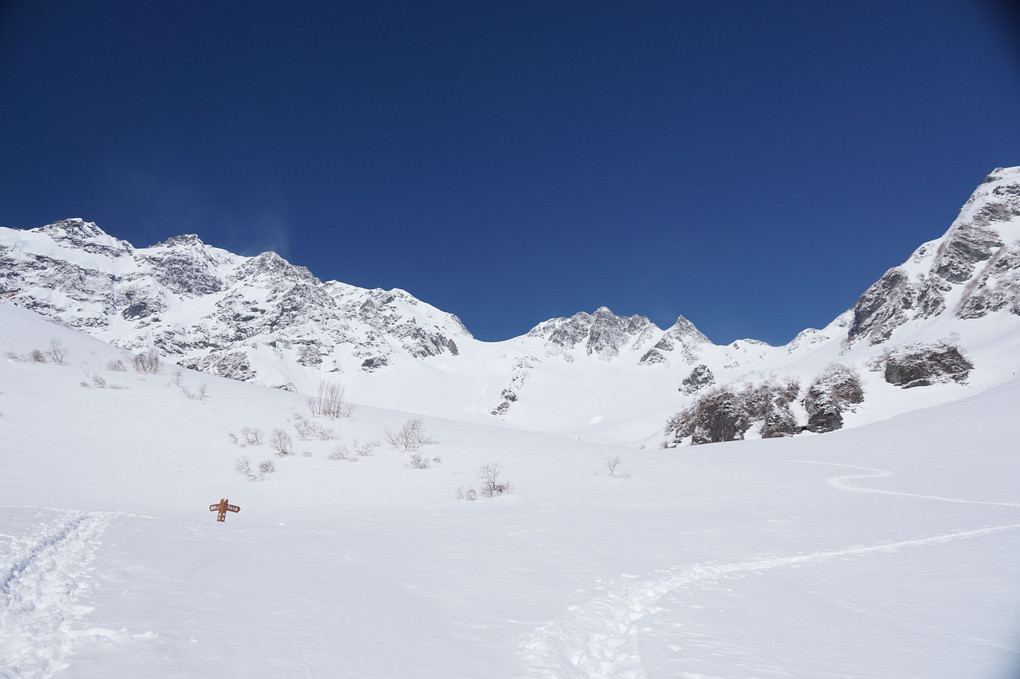 久し振りの残雪の涸沢！