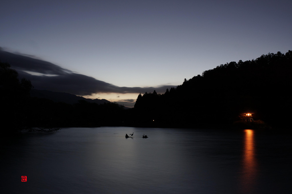 三島池の夜明け