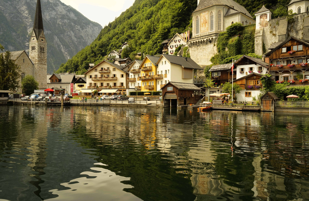 世界で最も美しい湖畔の町「ハルシュタット」