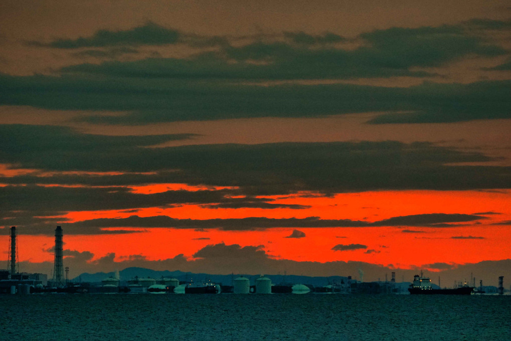 検見川浜から見る東京湾の夕景
