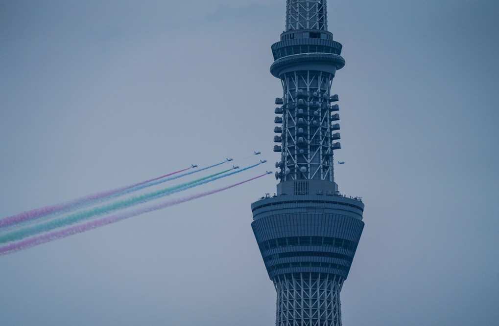  ブルーインパルス！　～東京2020パラリンピック　スカイツリー周辺展示飛行～