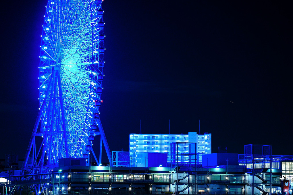 大阪港の夜景（天保山、大阪南港）