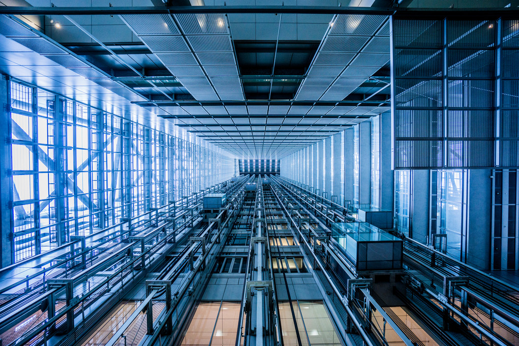 tokyo elevator