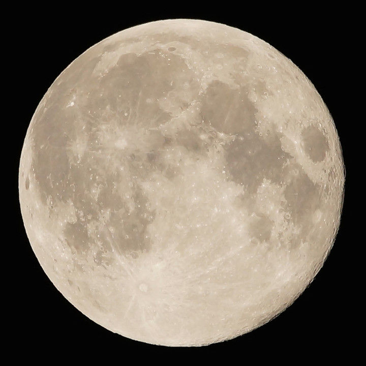2014/9/9 22:59 Super Moon