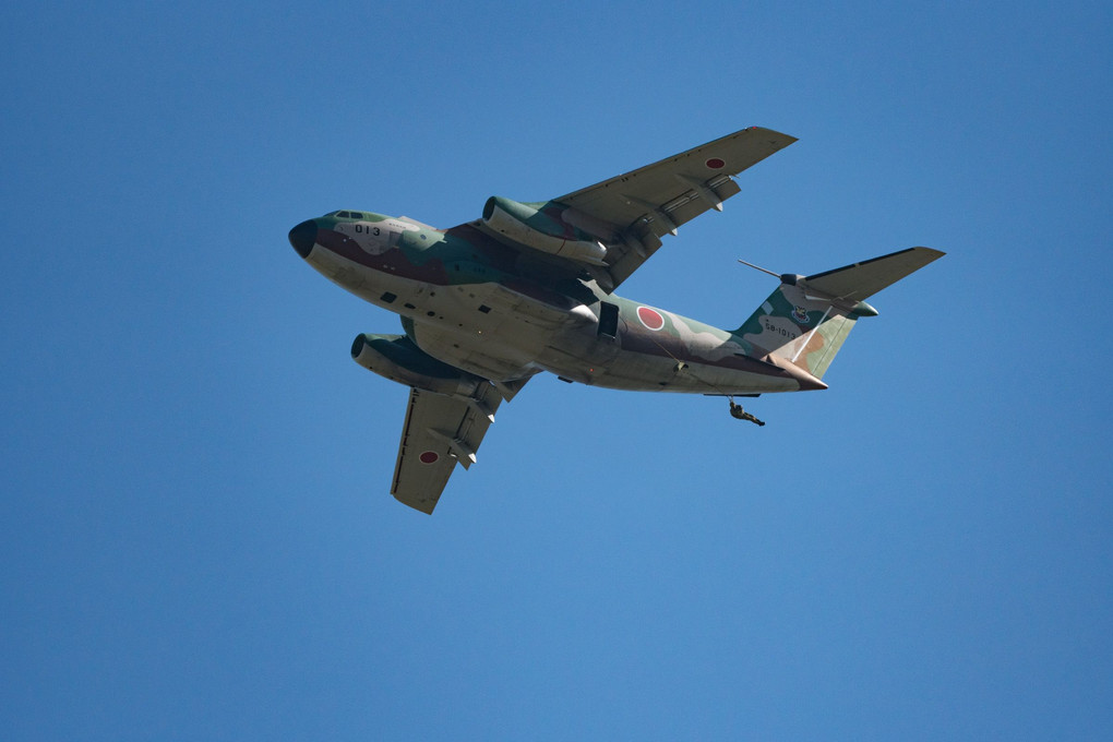 2016入間航空祭 C-1からパラシュート降下
