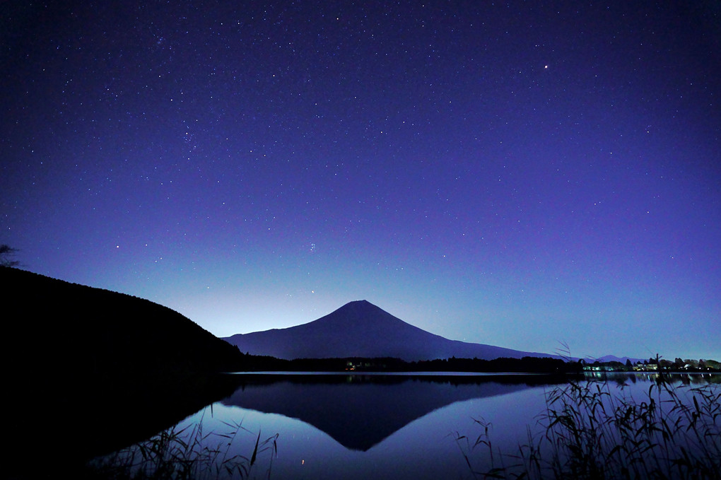 星空と富士山