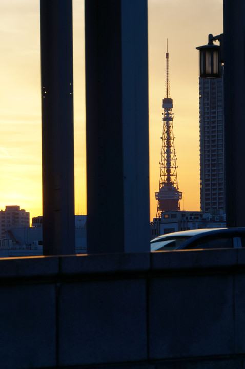 勝どき橋から東京タワーを撮る