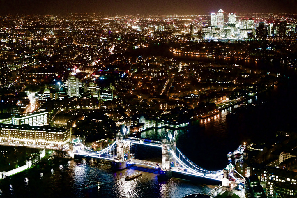 ロンドンの夜景 -タワーブリッジ方面-