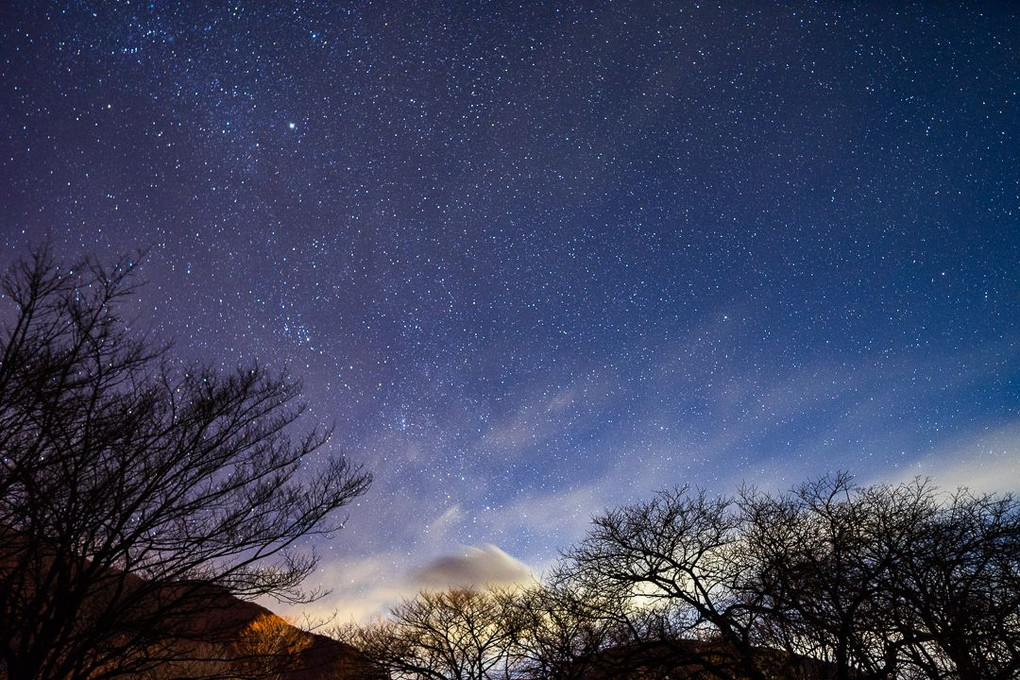 真夜中の朝霧高原…