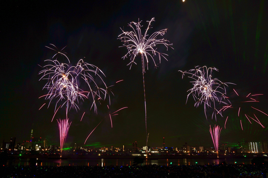 夜空の線香花火