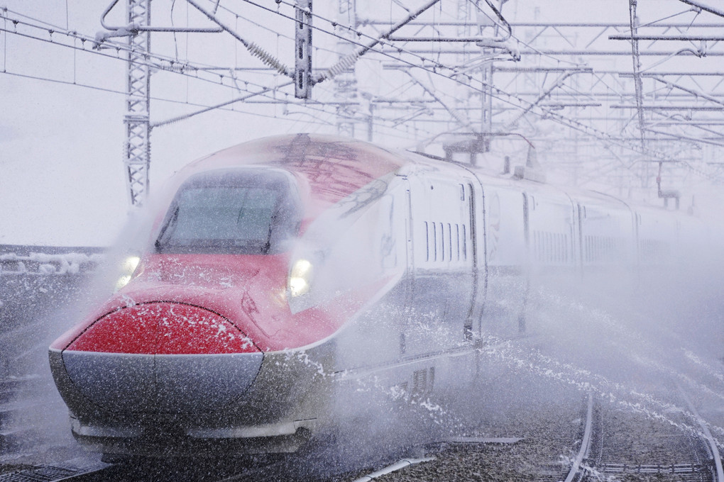 α6000で撮る冬の上越新幹線